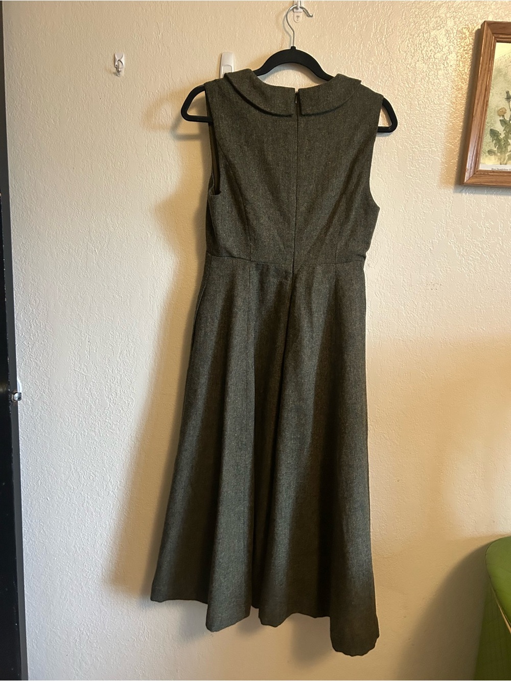 Linennaive Helen 17 Green Wool Dress - Picture 5 of 10
